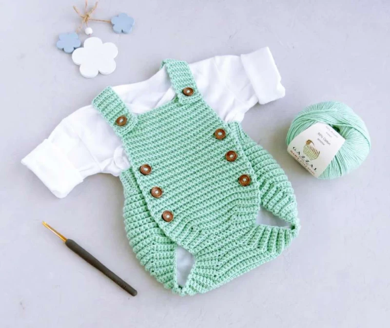 Complimentary Intermediate crochet pattern: Tiny Tot Baby Romper Amigurumi Pattern - Simple to follow guide
