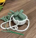 Fern Plant Amigurumi Car Charm Pattern step 4