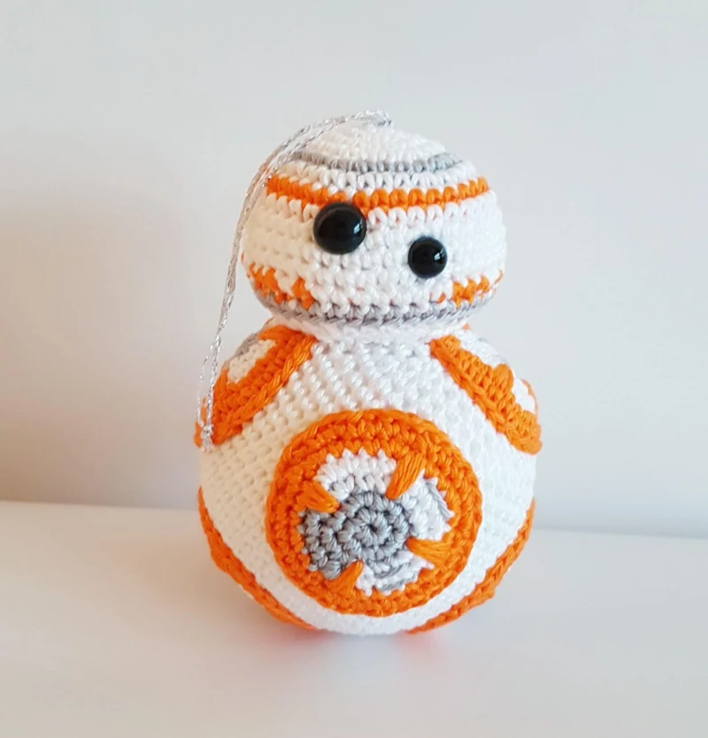 Complimentary Intermediate crochet pattern: Adorable BB-8 Amigurumi Pattern - Simple to follow guide