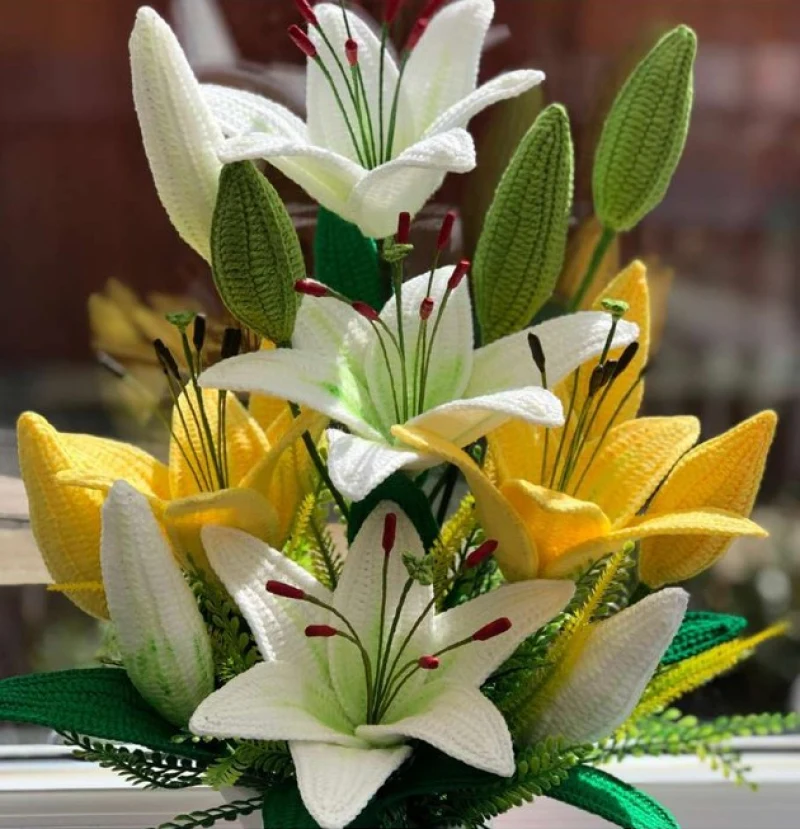 Complimentary Intermediate crochet pattern: Elegant Crochet Lily Flower Amigurumi Pattern - Simple to follow guide