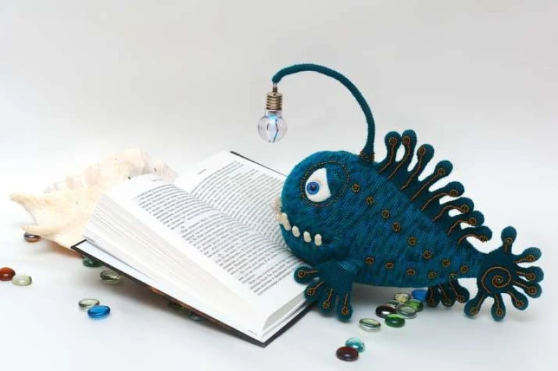 Complimentary Advanced crochet pattern: Sam the Anglerfish Amigurumi Pattern - Simple to follow guide