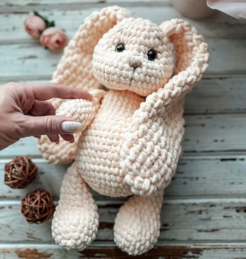 Complimentary Intermediate crochet pattern: Floppy Eared Plush Bunny Amigurumi Pattern - Simple to follow guide