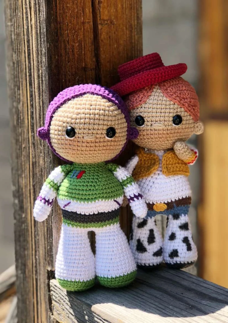 Complimentary Intermediate crochet pattern: Space Ranger Hero Amigurumi Pattern - Simple to follow guide
