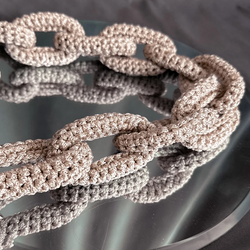 Complimentary Beginner Friendly crochet pattern: Chunky Crochet Chain Accessory Pattern - Simple to follow guide