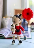 Cruella De Vil Inspired Doll Amigurumi Pattern step 1