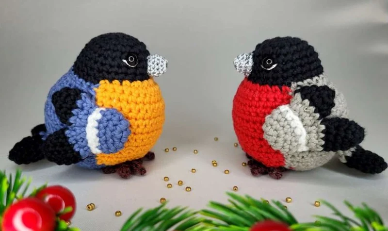 Complimentary Intermediate crochet pattern: Little Bullfinch Bird Amigurumi Pattern - Simple to follow guide