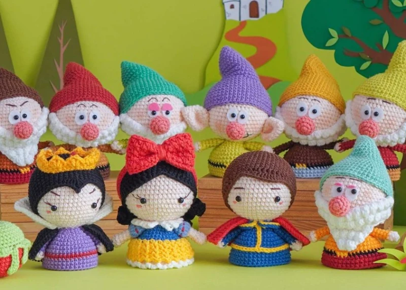 Complimentary Advanced crochet pattern: Fairytale Storybook Amigurumi Pattern - Simple to follow guide