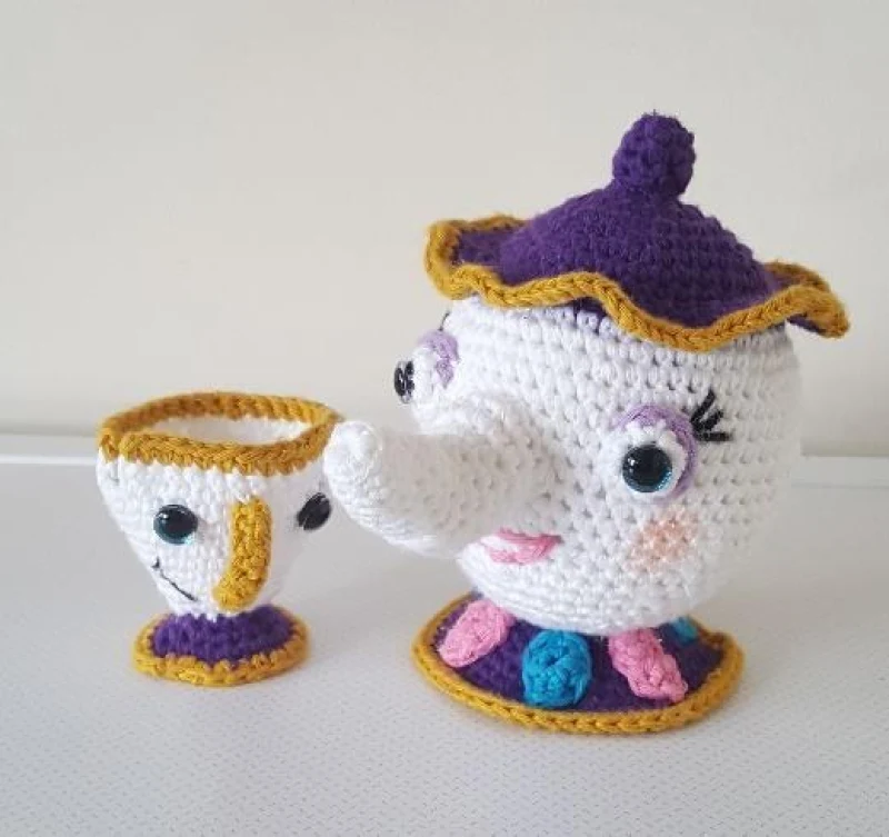 Complimentary Intermediate crochet pattern: Magical Enchanted Teapot and Cup Amigurumi Pattern - Simple to follow guide