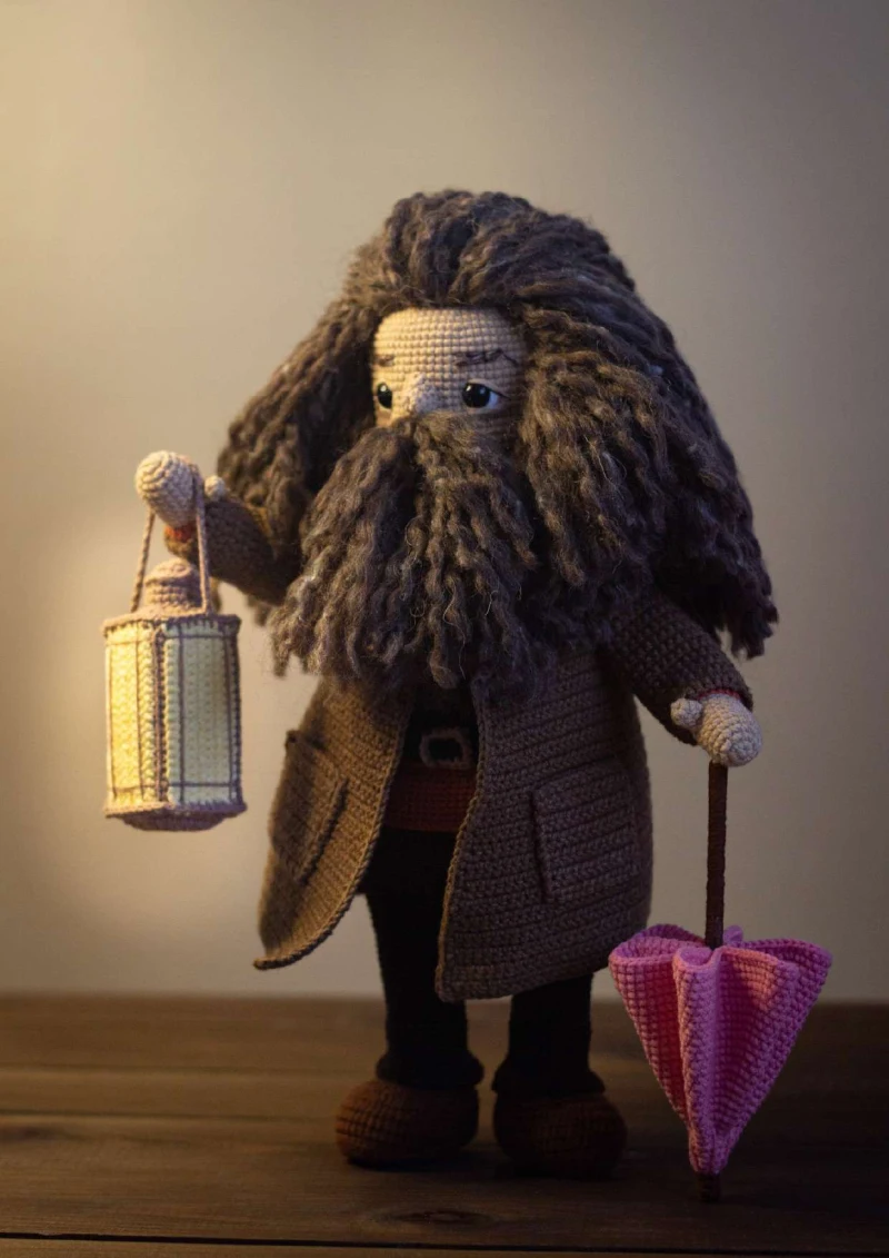 Complimentary Advanced crochet pattern: Giant Forester Wizard Amigurumi Pattern - Simple to follow guide