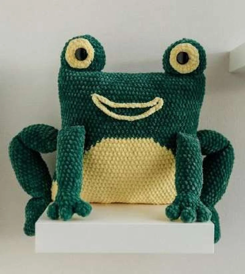 Complimentary Intermediate crochet pattern: Giant Frog Plush Pillow Amigurumi Pattern - Simple to follow guide