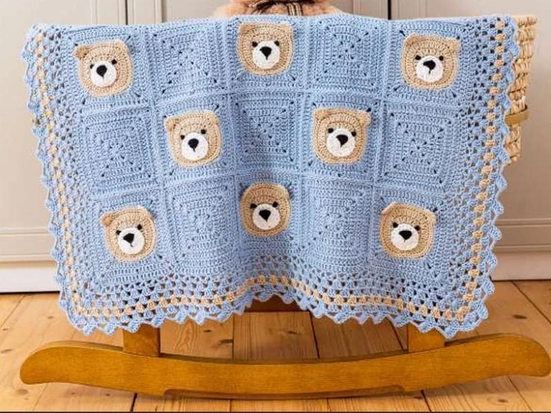 Complimentary Intermediate crochet pattern: Sweet Teddy Bear Granny Square Baby Blanket Pattern - Simple to follow guide