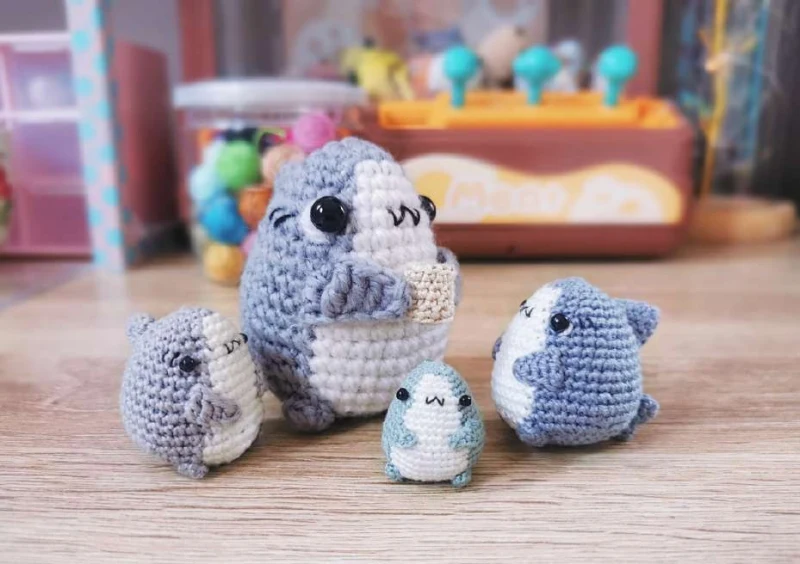 Complimentary Intermediate crochet pattern: Sharkito the Polite Shark Amigurumi Pattern - Simple to follow guide