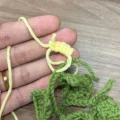 Hanging Ivy Car Plant Amigurumi Pattern step 4
