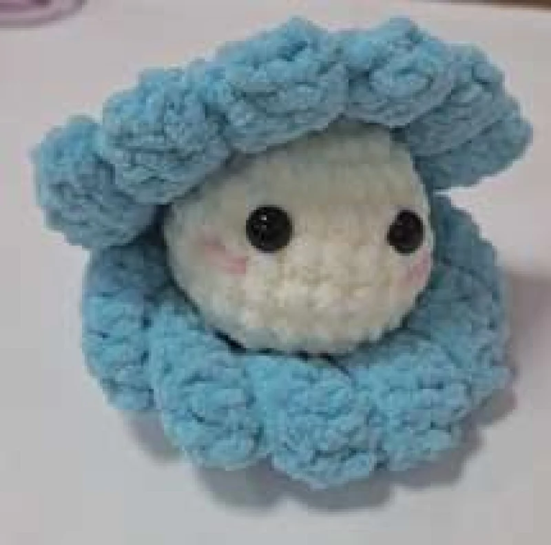 Complimentary Intermediate crochet pattern: Adorable Little Mussel Amigurumi Pattern - Simple to follow guide