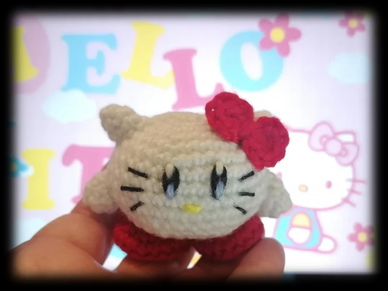 Complimentary Intermediate crochet pattern: Kirby Hello Kitty Amigurumi Pattern - Simple to follow guide