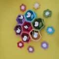 Rainbow Bee Sorting Toy Amigurumi Pattern step 1