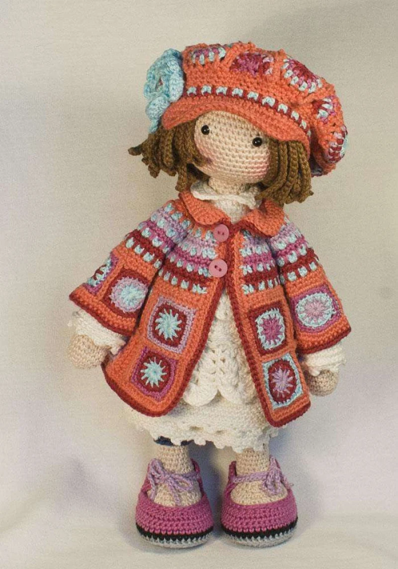 Complimentary Intermediate crochet pattern: Zoey the Boho Chic Doll Amigurumi Pattern - Simple to follow guide