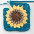 Sunflower Lovers Granny Square Pattern step 4