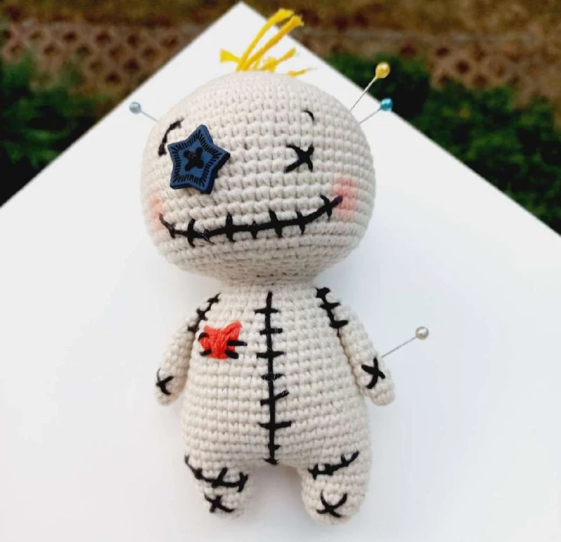 Complimentary Intermediate crochet pattern: Spooky Cute Voodoo Doll Amigurumi Pattern - Simple to follow guide