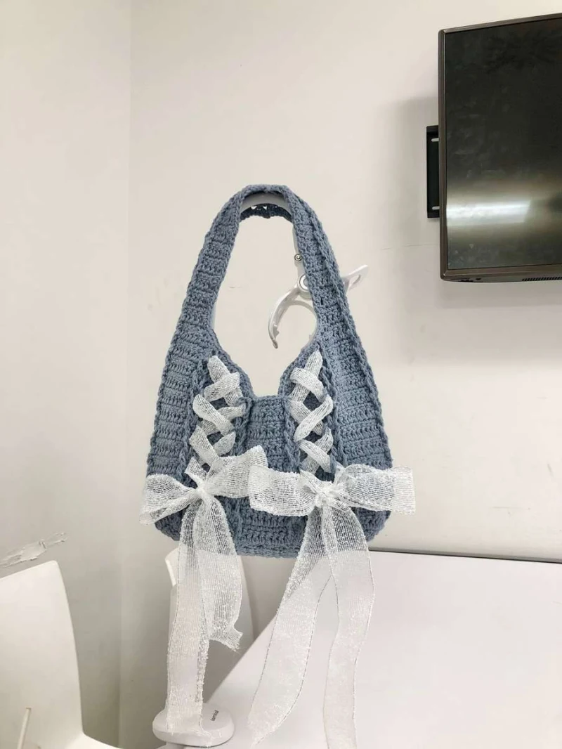 Complimentary Intermediate crochet pattern: Cinta Corset Bow Crochet Bag Pattern - Simple to follow guide