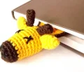 Crochet Giraffe Bookmark Amigurumi Pattern step 1